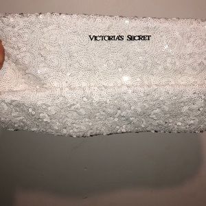 VICTORIAS SECRET WRISTLET